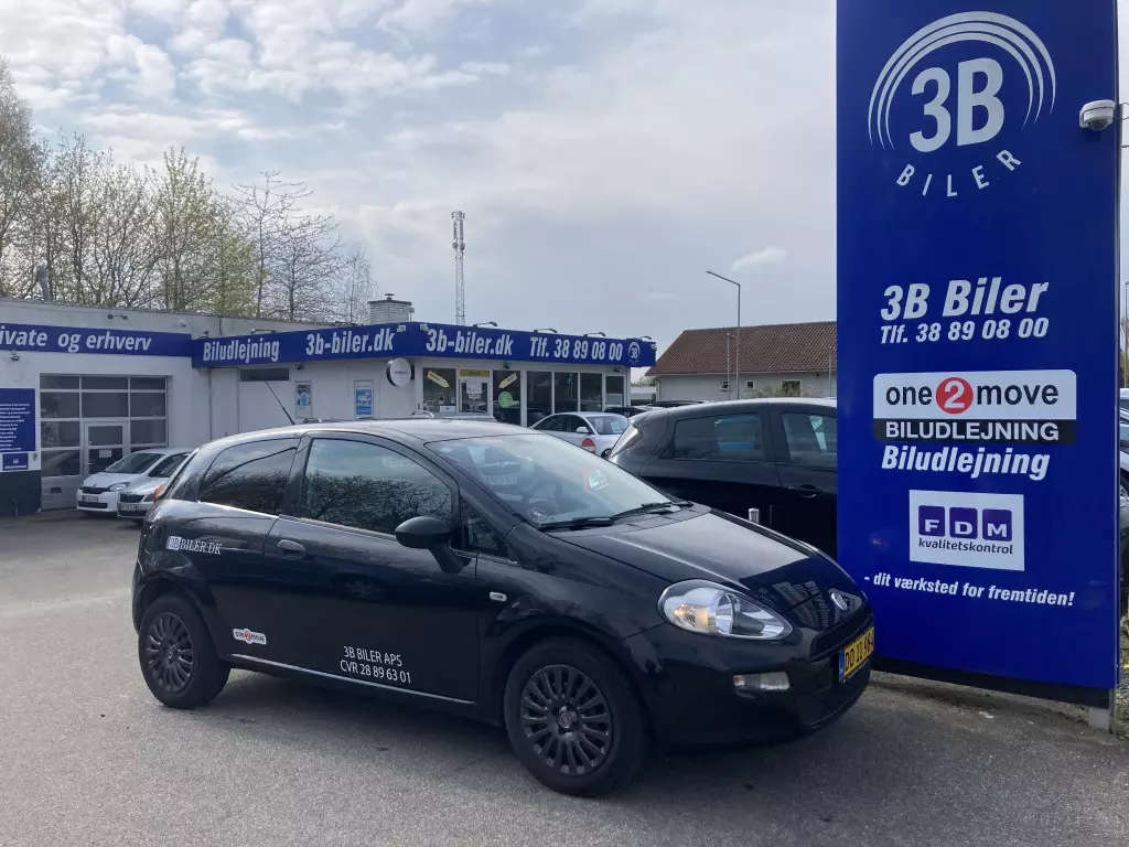 Fiat Punto Diesel Van - – lej i København