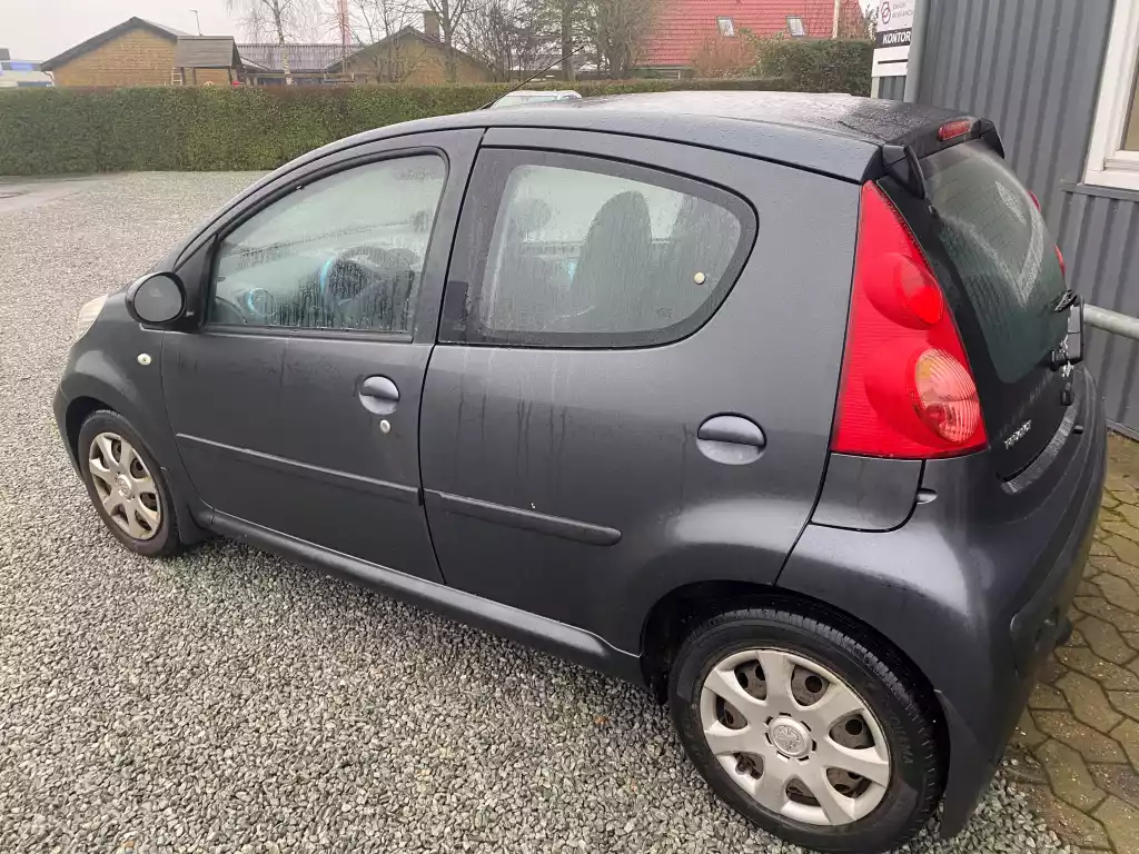 Peugeot 107