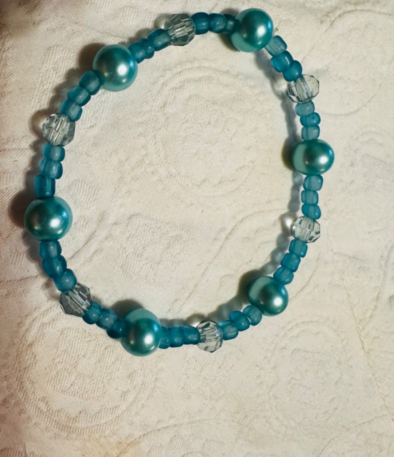 Handmade Beaded Bracelet - Turquoise & Blue