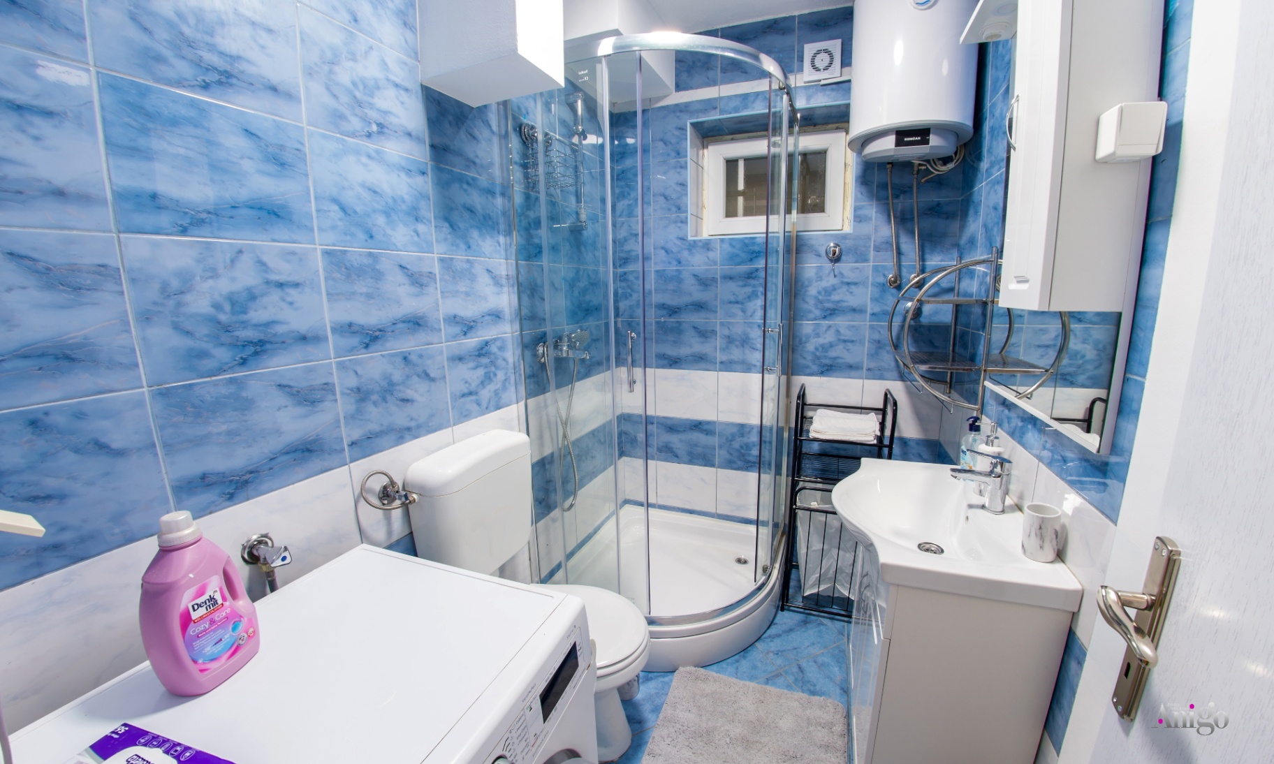 Denirom - One Bedroom Apartment