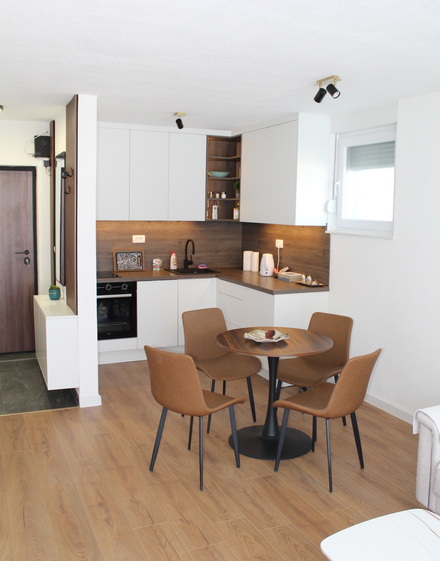 Apartment Middle Street 1