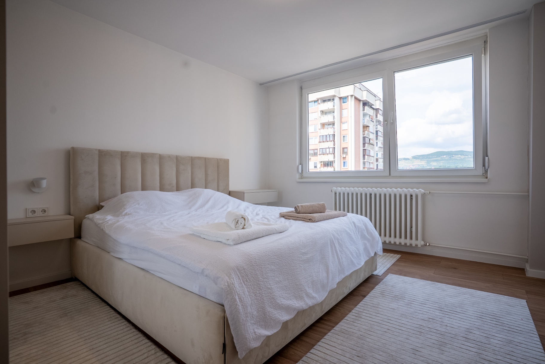 Skyline Apartment