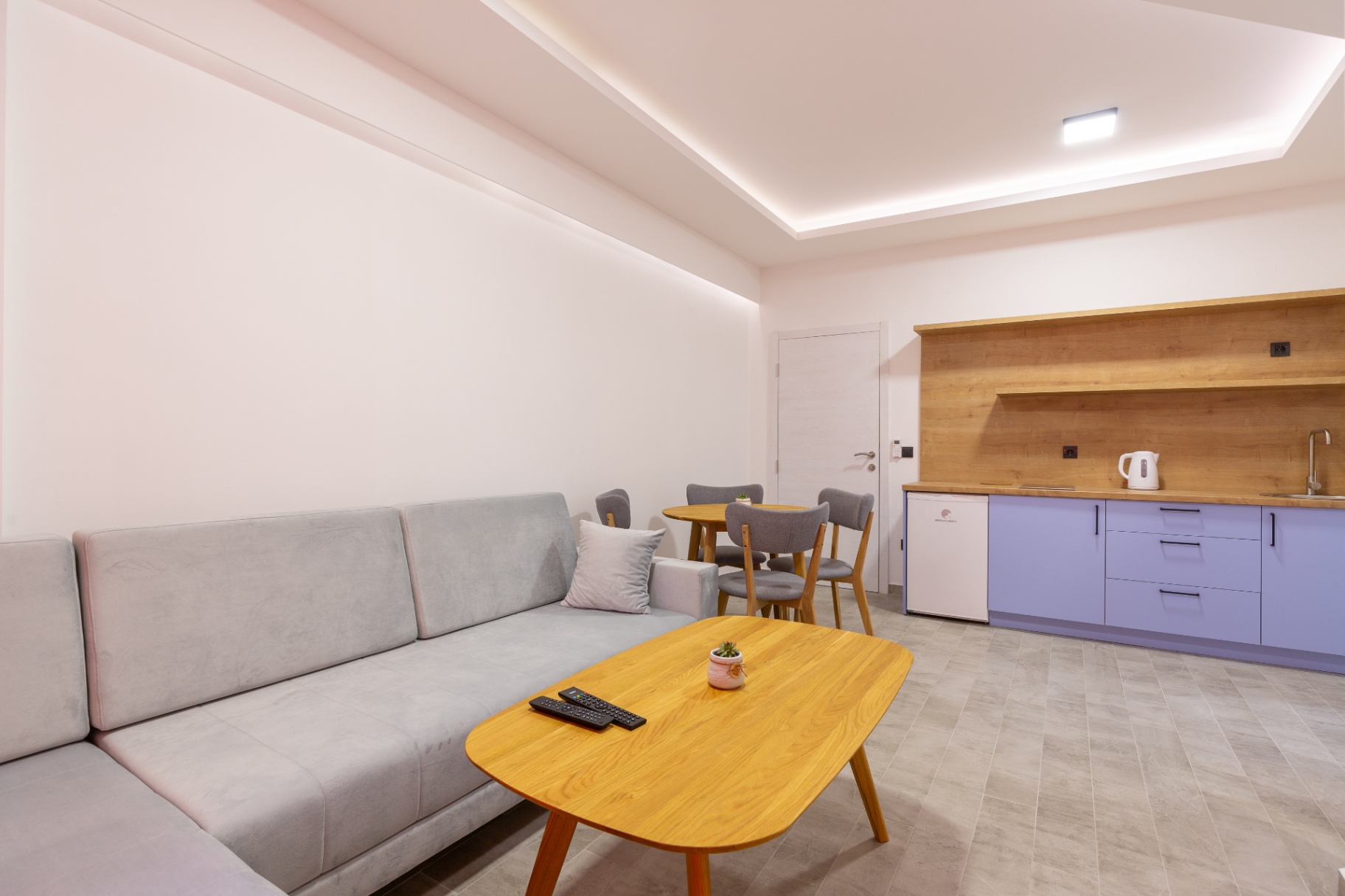 Apartment 4