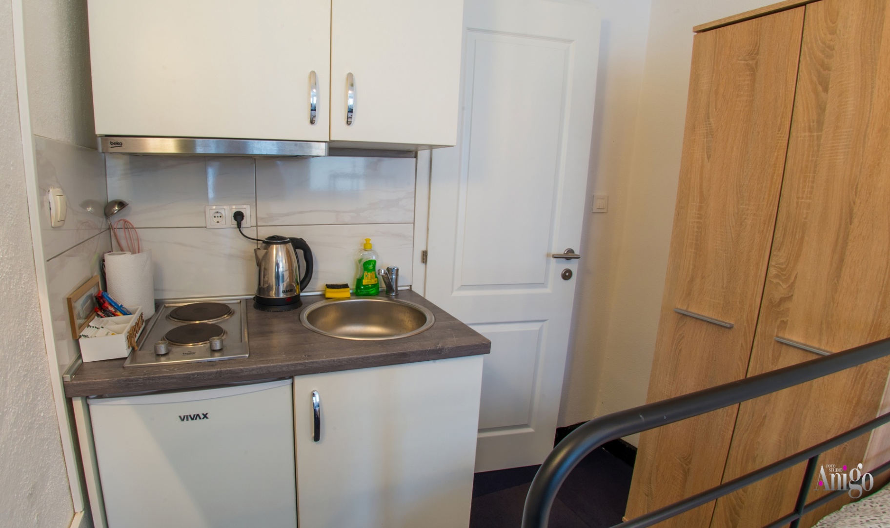 Studio Apartment Cozy Box