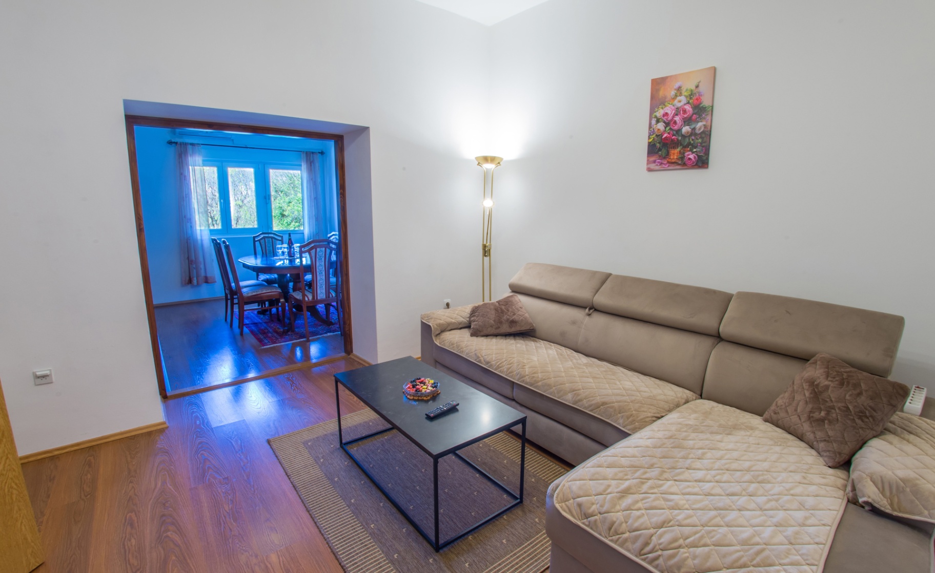 Central train station apartment