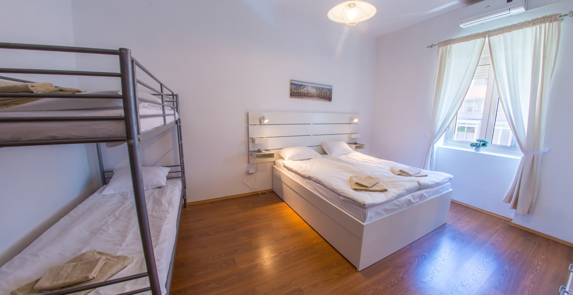 Central train station apartment