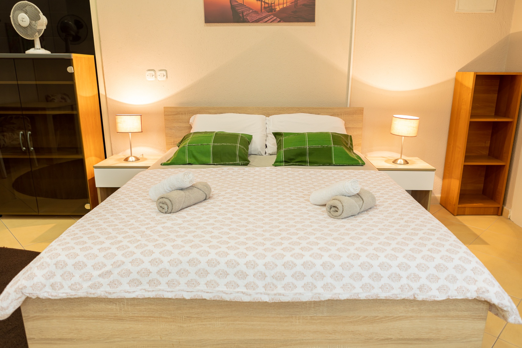 Aura Central Apartment