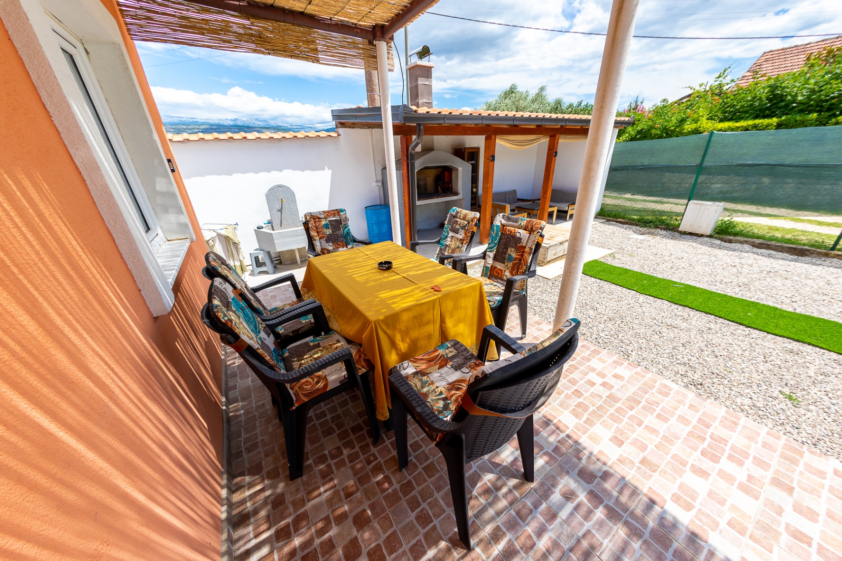Villa Orange House