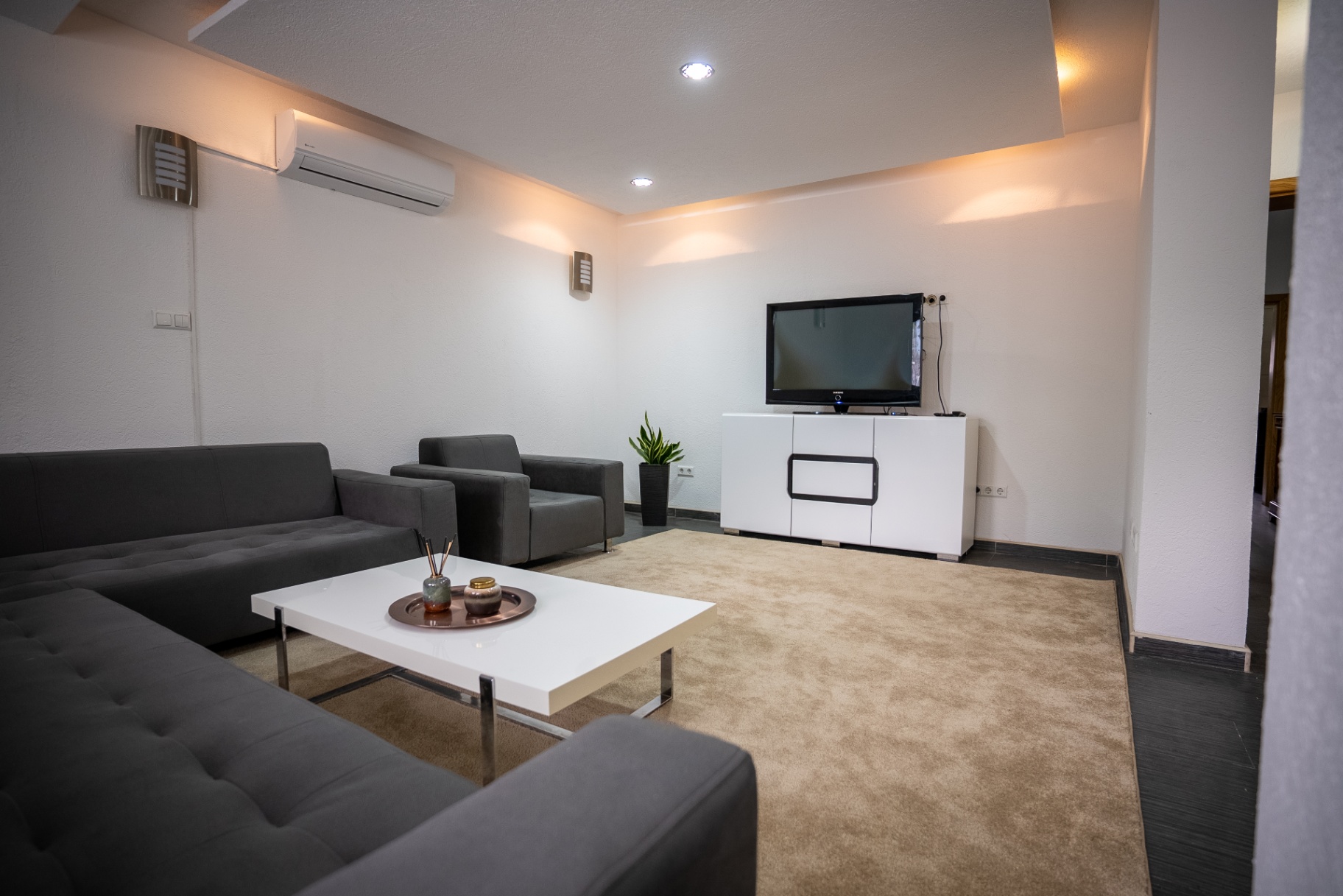 Apartment Lucent