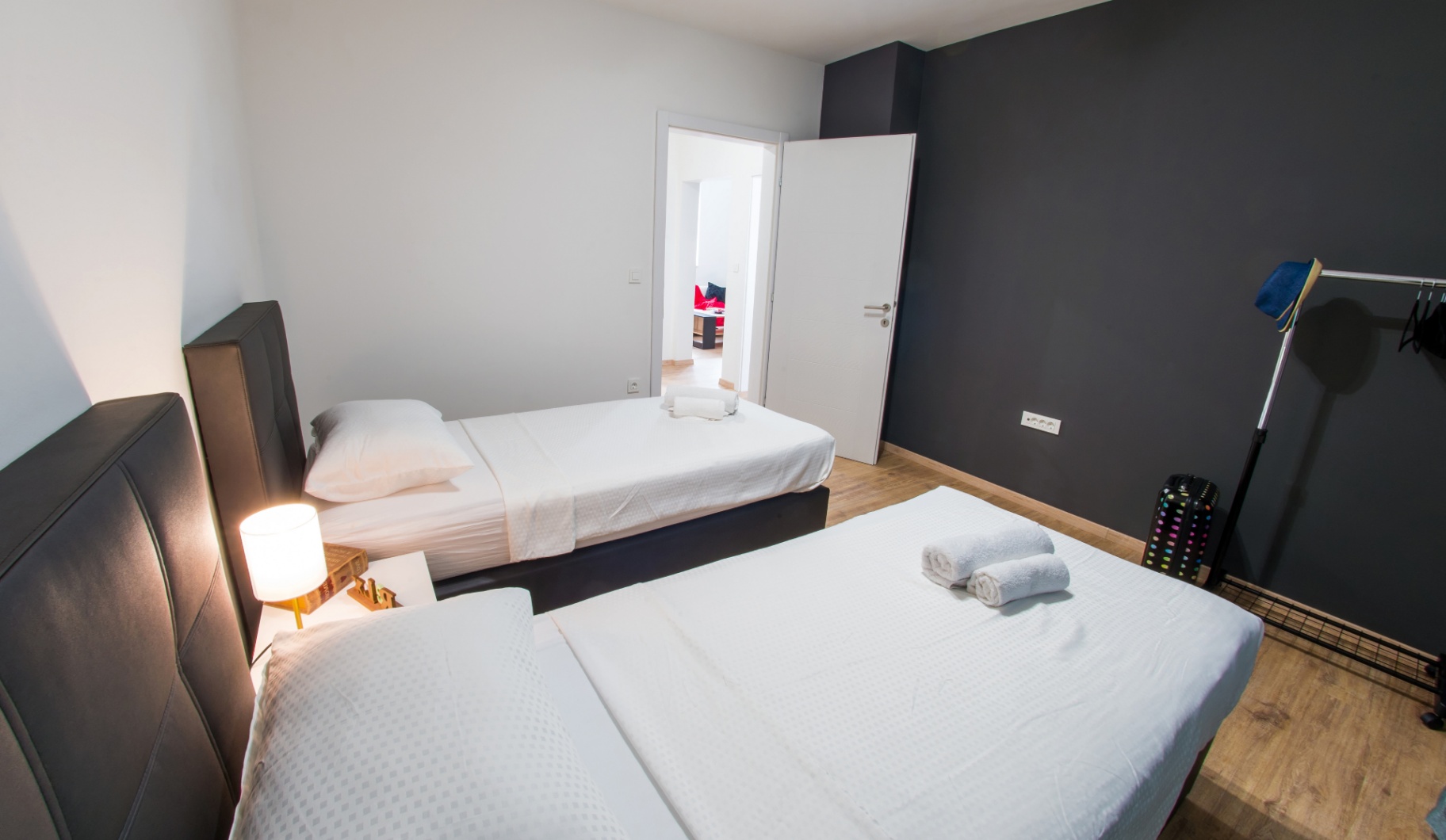 Apollo Apartment