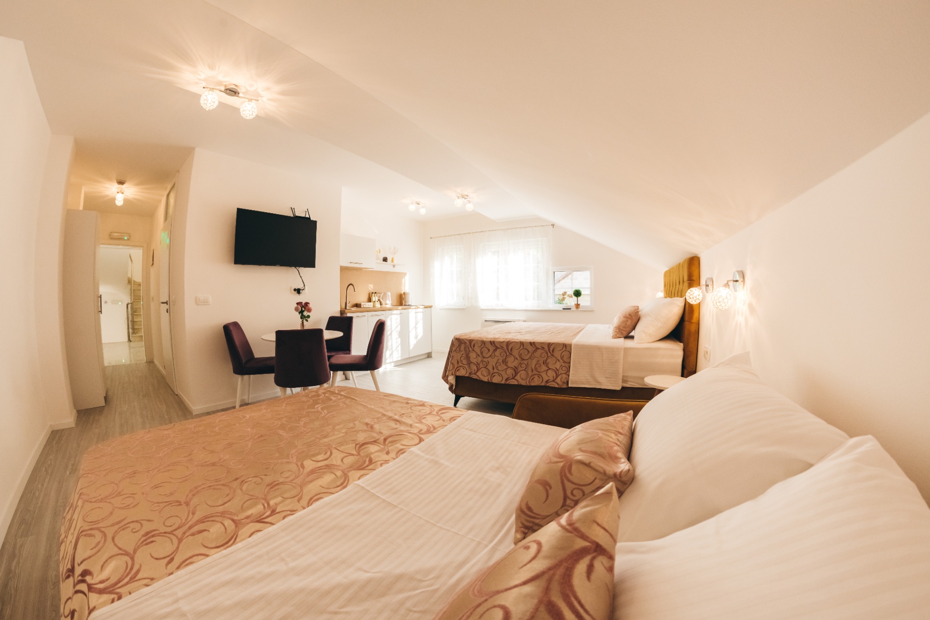 Golden Dream Apartment