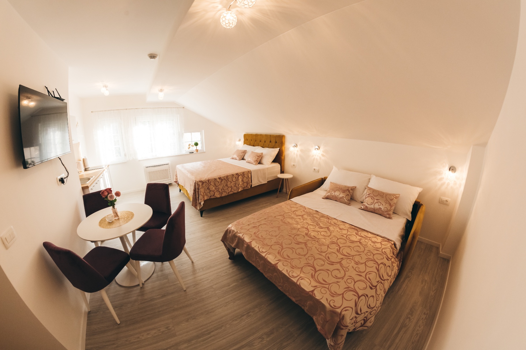 Golden Dream Apartment