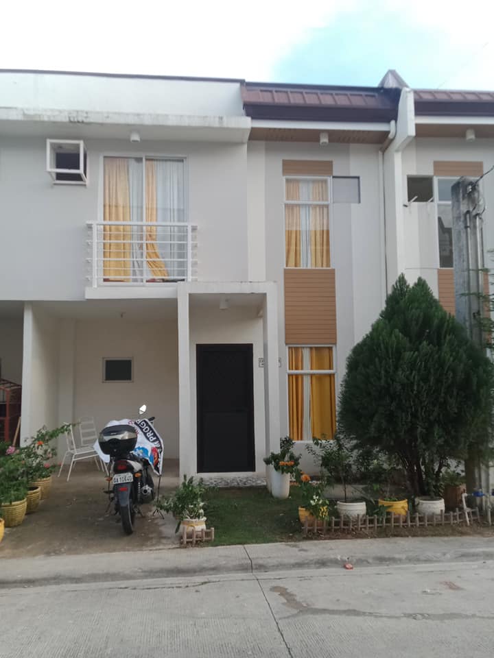 For Rent 2 Bedrooms in  Velmiro Heights Subdivision