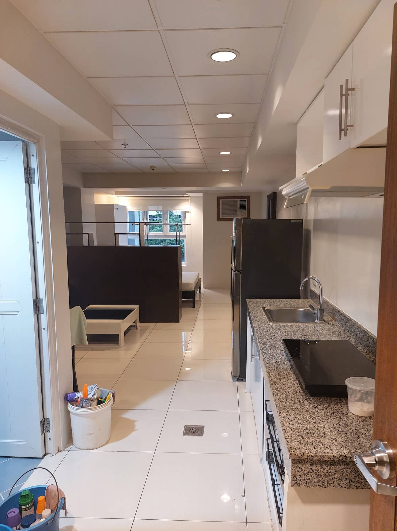 For Rent Studio Unit in Zenith Central