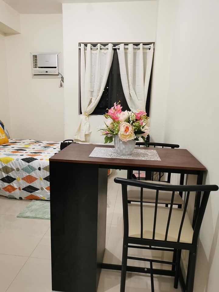 For Rent Studio Unit in Grand Residences