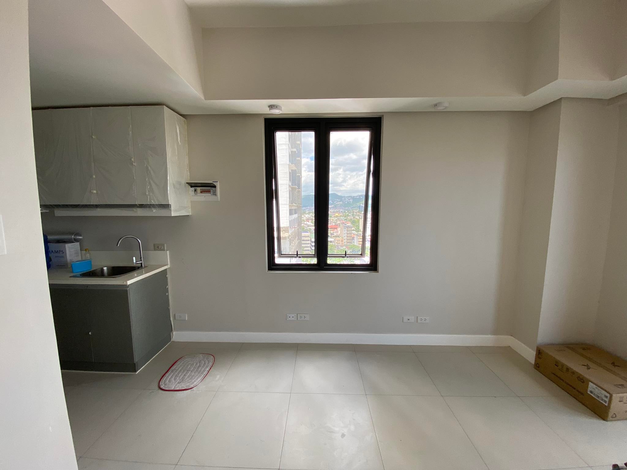 For Rent Studio Unit in Base Line Premier