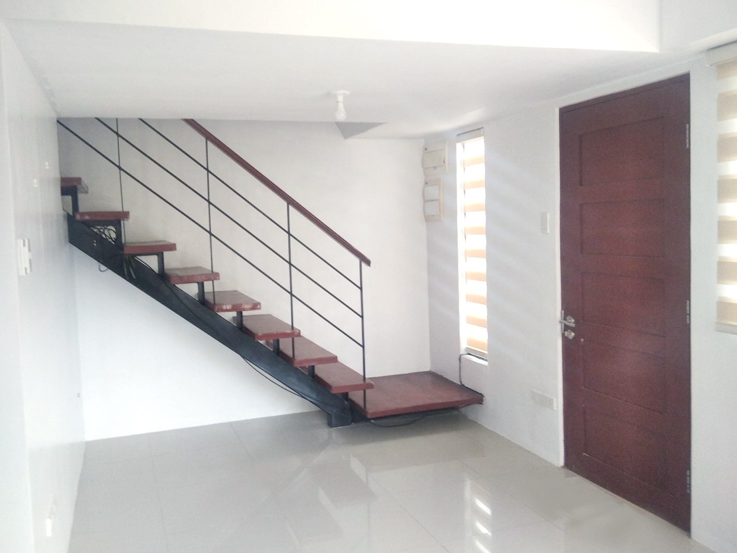 For Rent 3 Bedrooms in  Almiya Subdivision