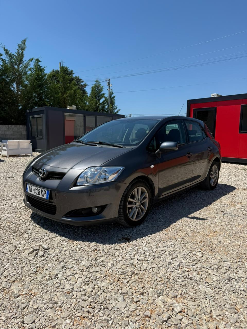 Toyota Auris 2010 — photo 3