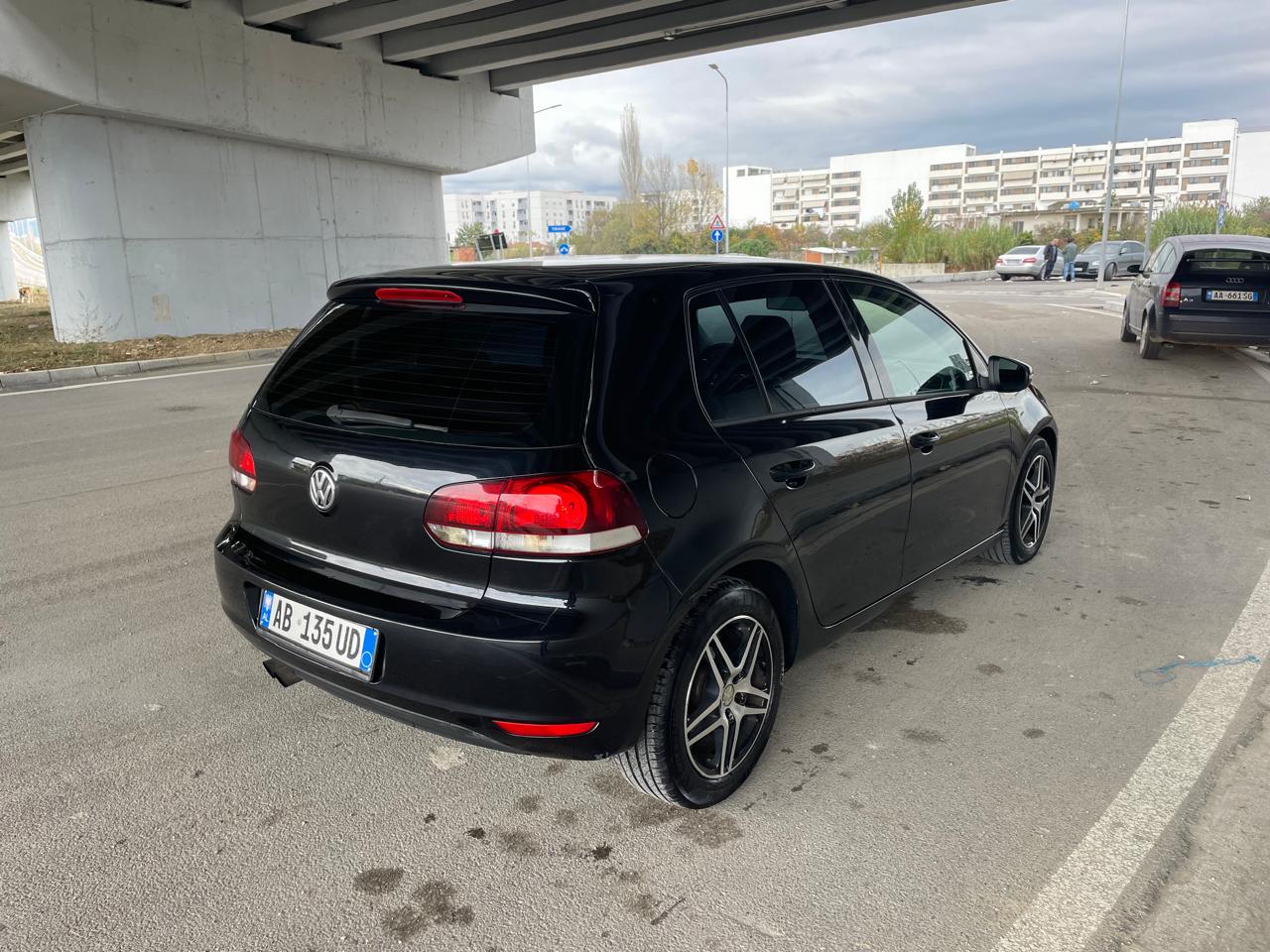 Volkswagen Golf 2011 — photo 4
