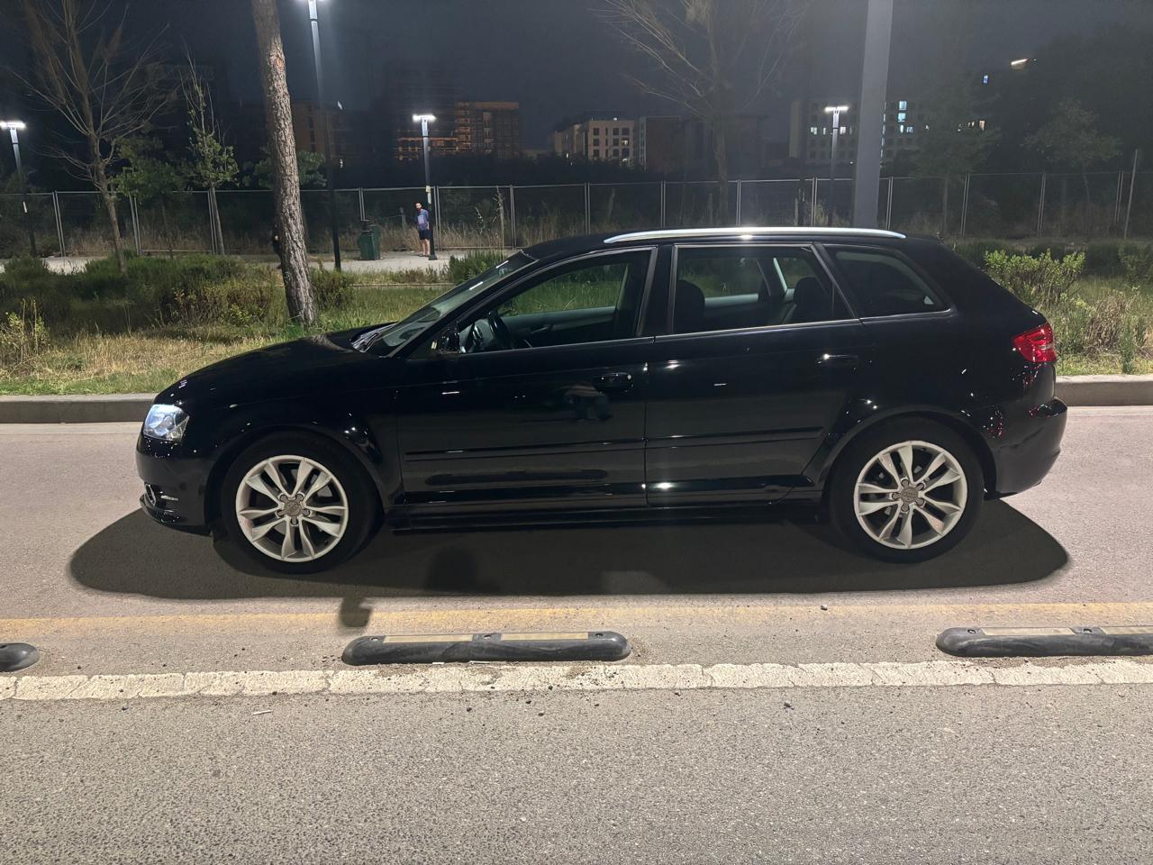 Audi A3 2012 — photo 2