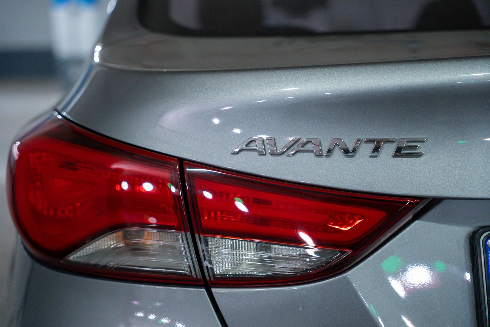 Hyundai Avante 2014 — photo 4