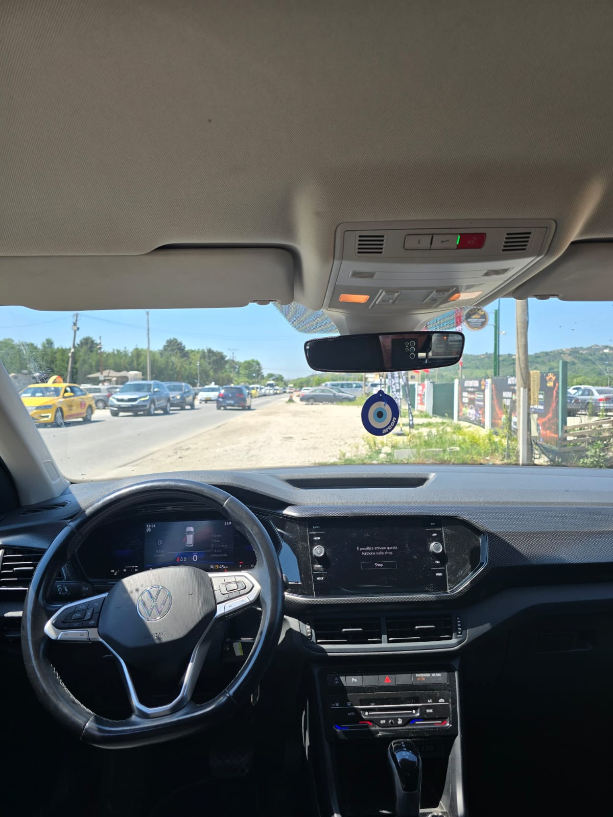 Volkswagen T-Cross 2022 — photo 4