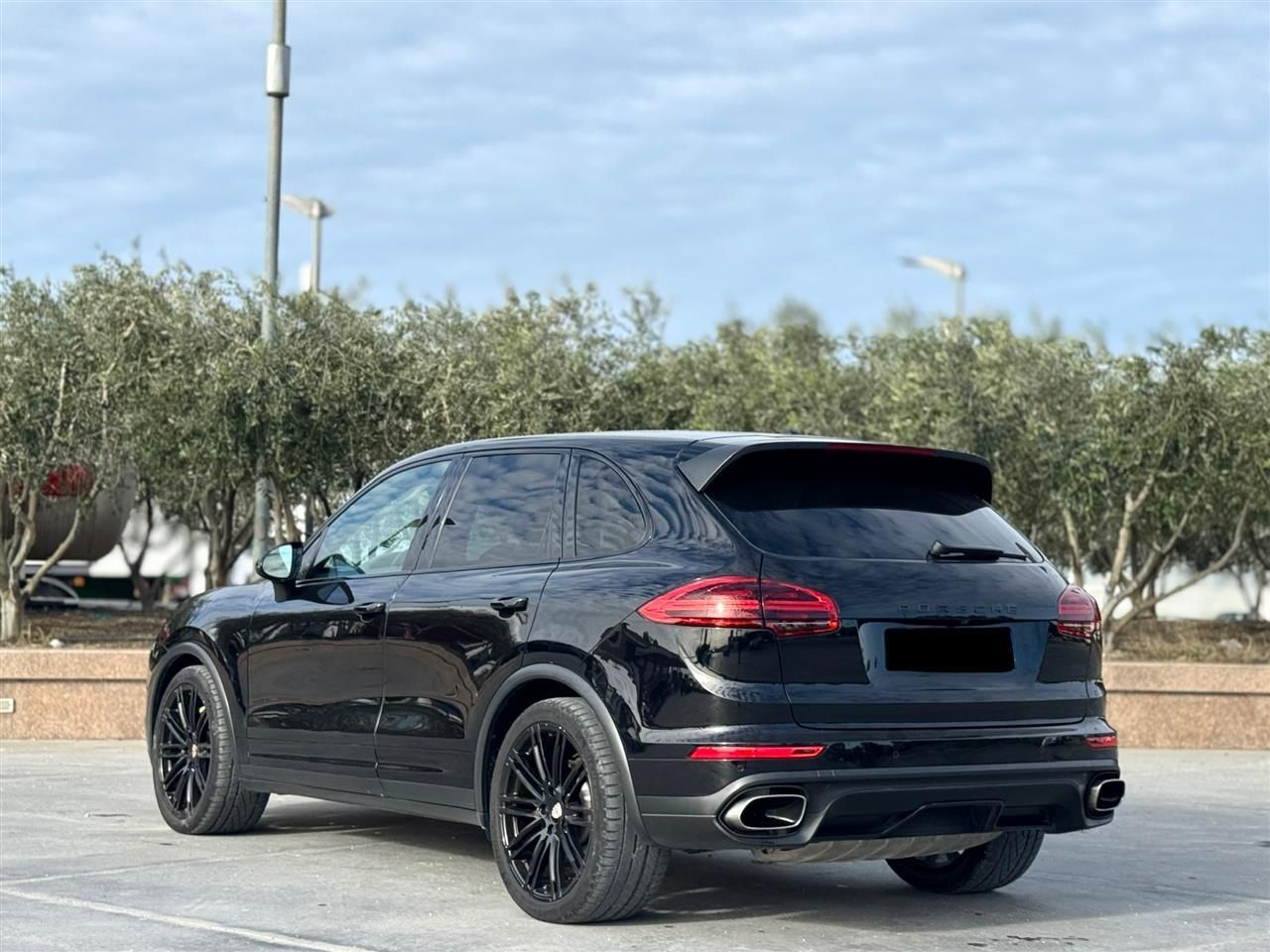 Porsche Cayenne 2016 — photo 3