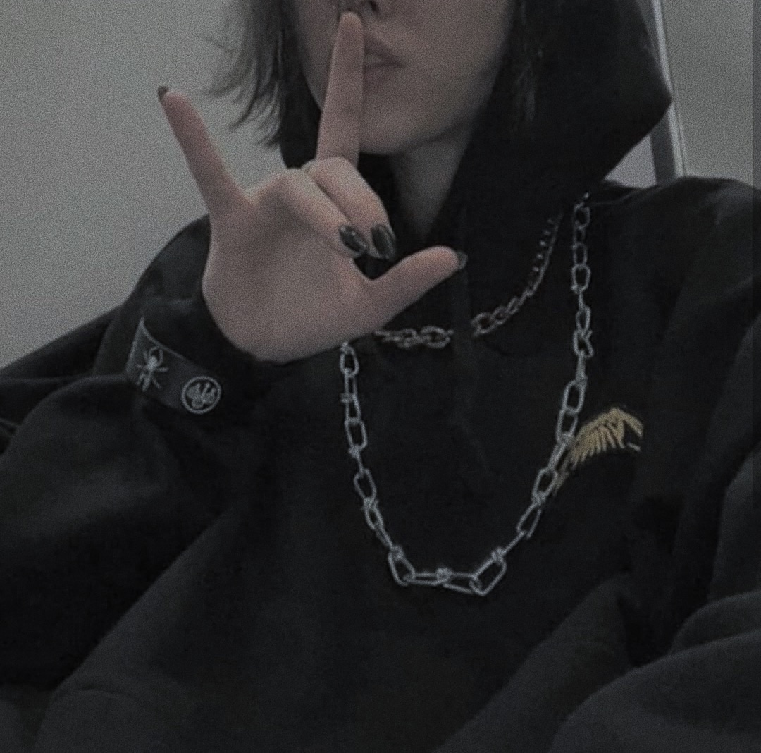 Replit profile picture for @farewell