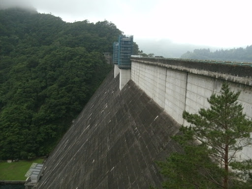 小河内ダム