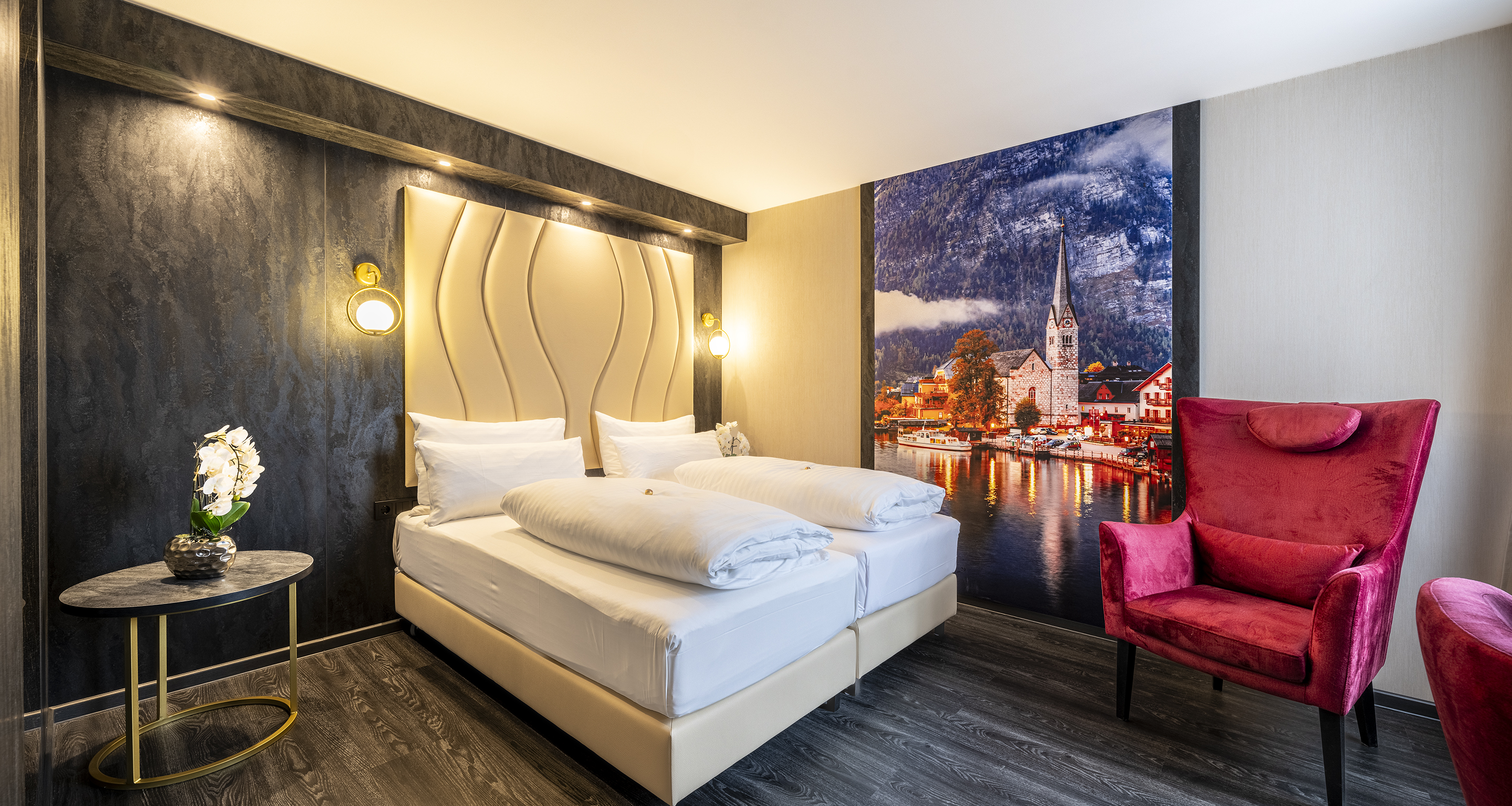 Business Doppelzimmer mit Blick auf den Innenhof