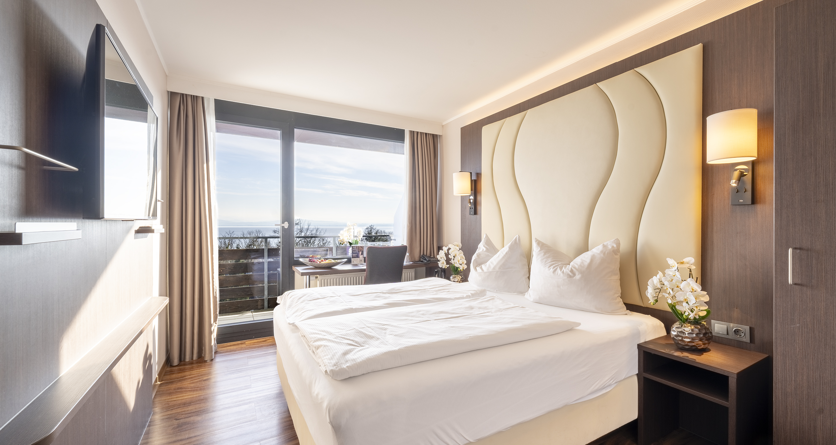 Standard Doppelzimmer mit Seeblick