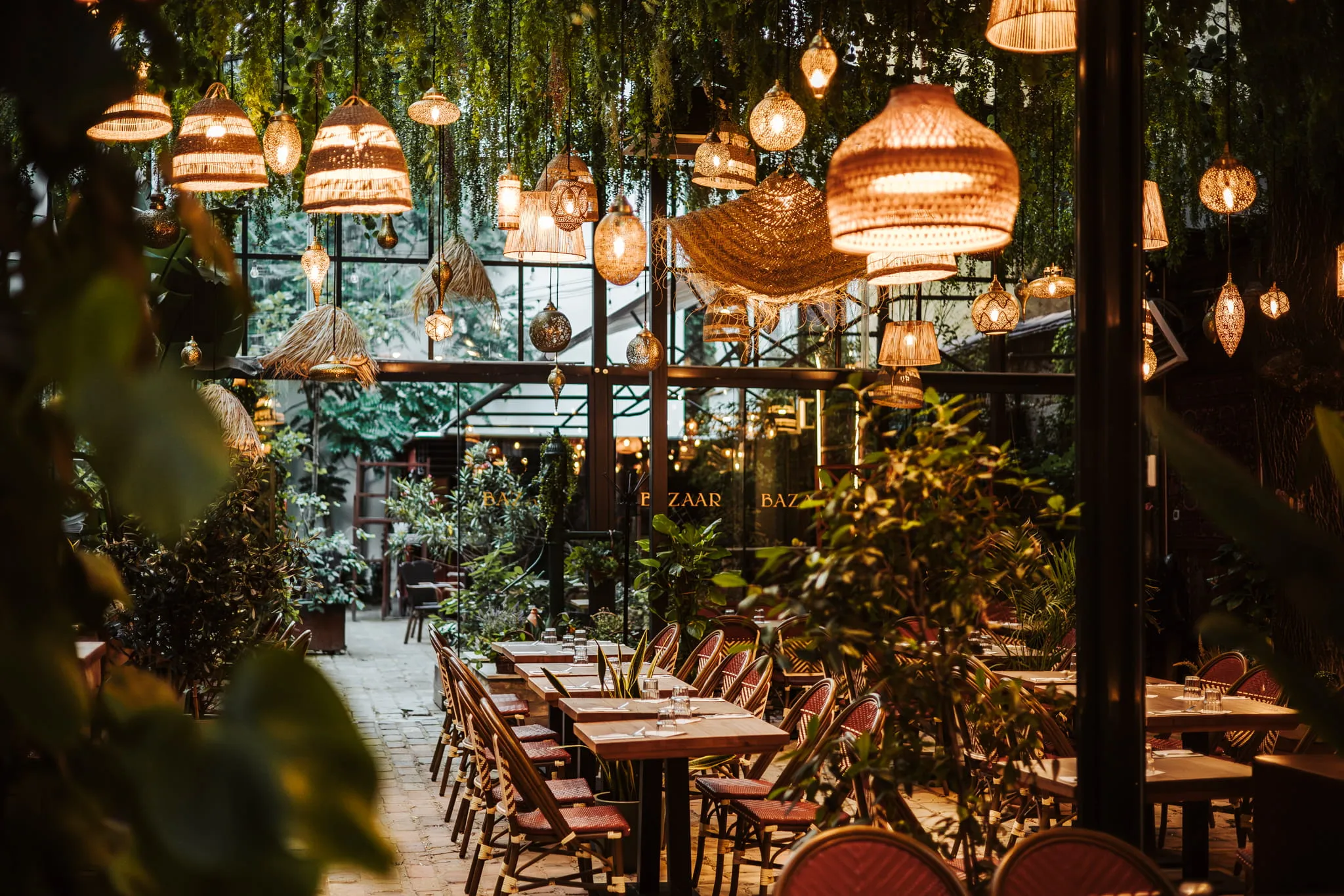 Bazaar Budapest Online asztalfoglalás