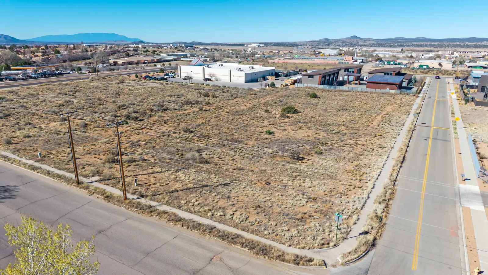 7504 Gooney Bird Way image 4