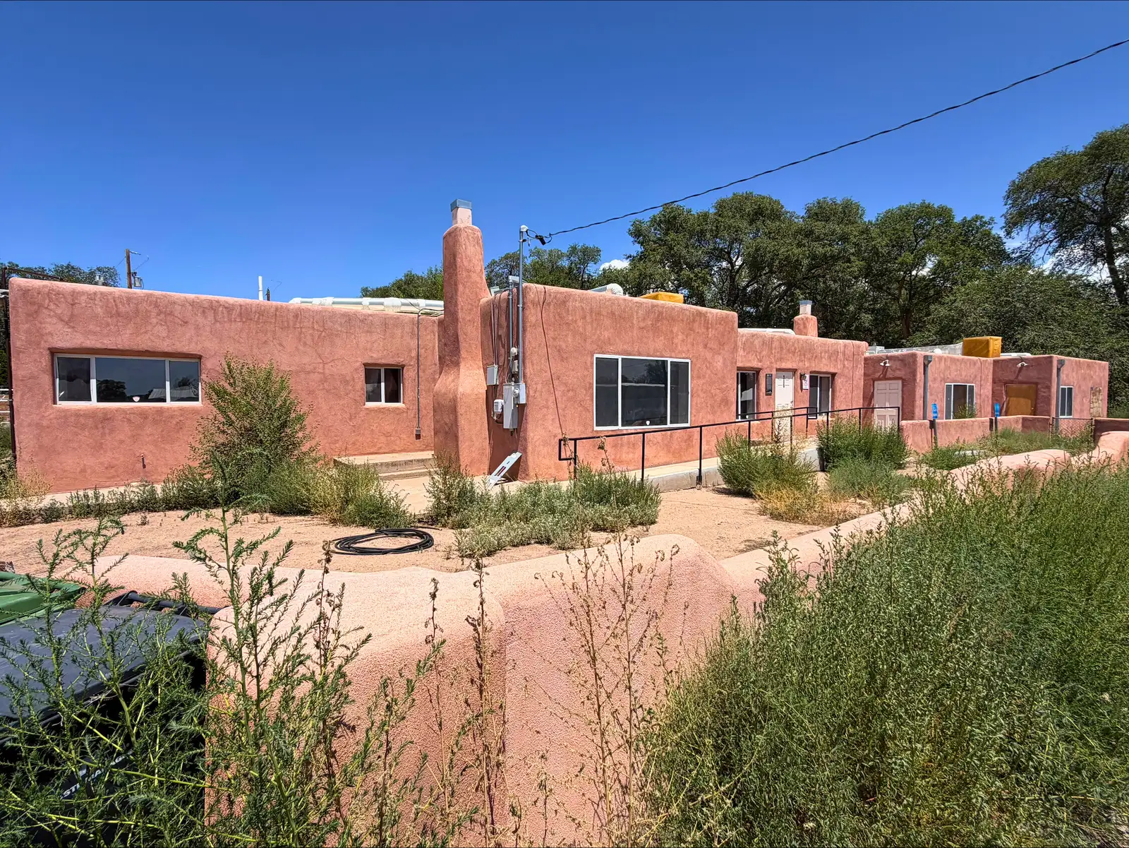 305 Lagunitas Ln SW image 1