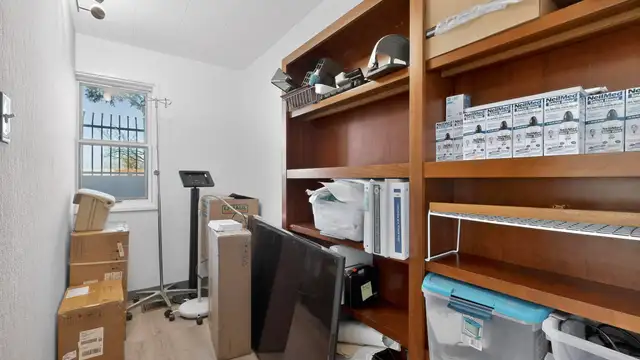 View image 12