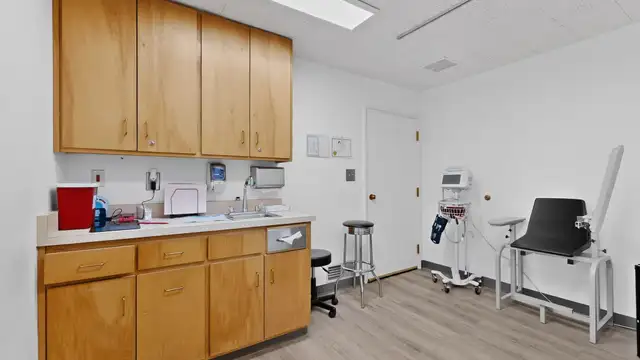 View image 8