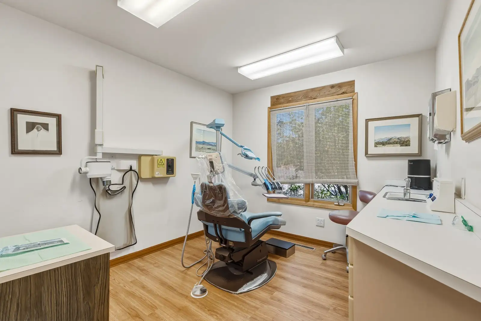 409 Botulph Ln image 38