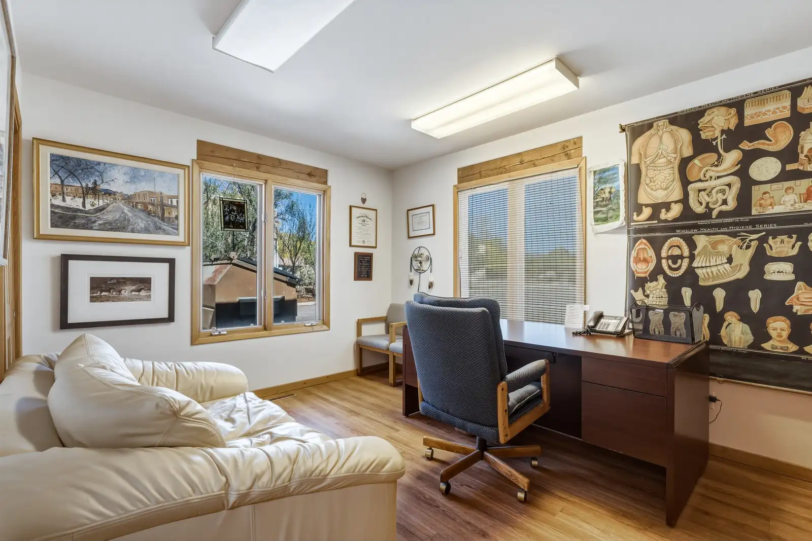 409 Botulph Ln image 32