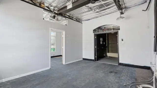 View image 21