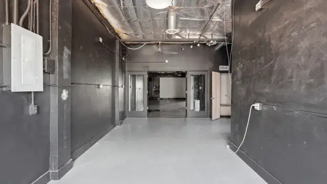 View image 17