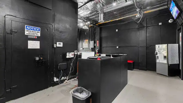 View image 12