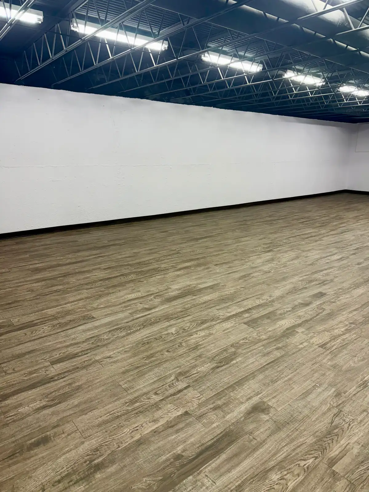 2407 W Picacho Ave Suite B3 image 8