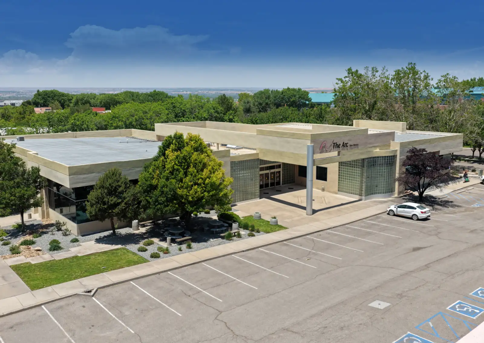 Exclusive Professional Office Opportunity image 1