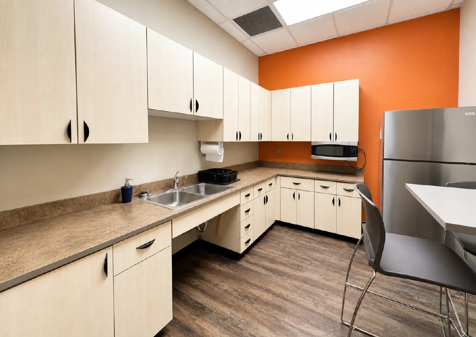 Exclusive Professional Office Opportunity image 9