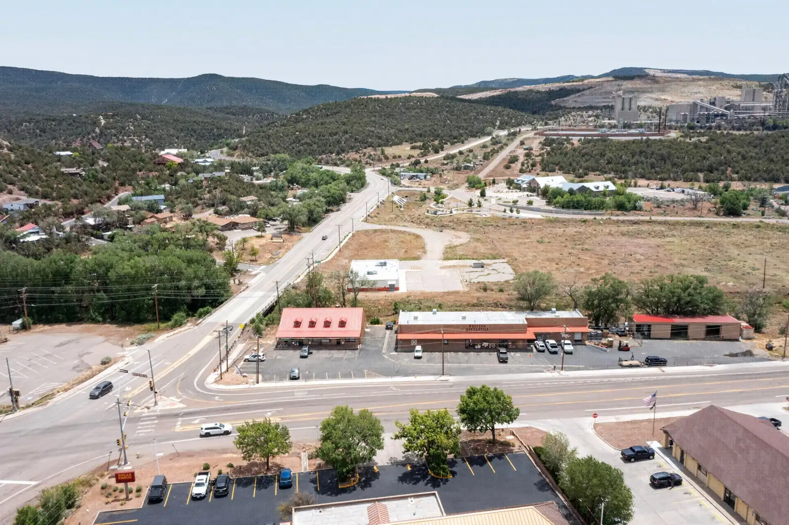 .711 Acres FRONTAGE ON HWY 337 - DEVELOPMENT READY image 5