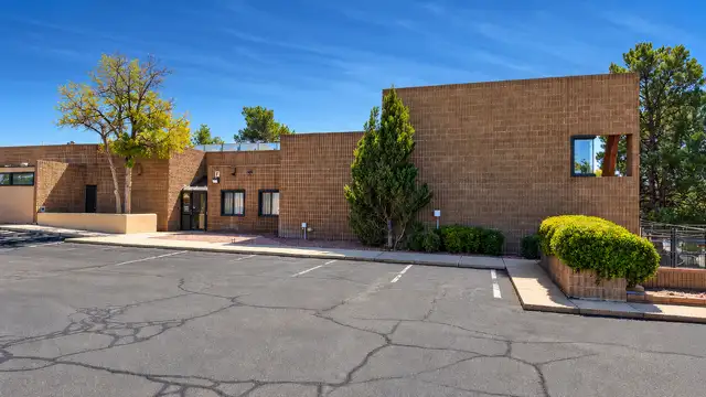 View image 4
