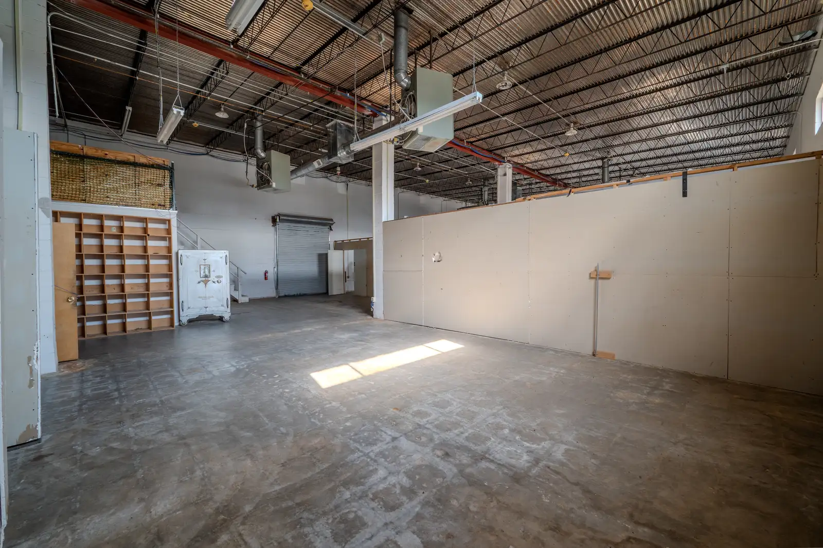 High Visibility Mixed Use Commercial in Los Alamos image 11
