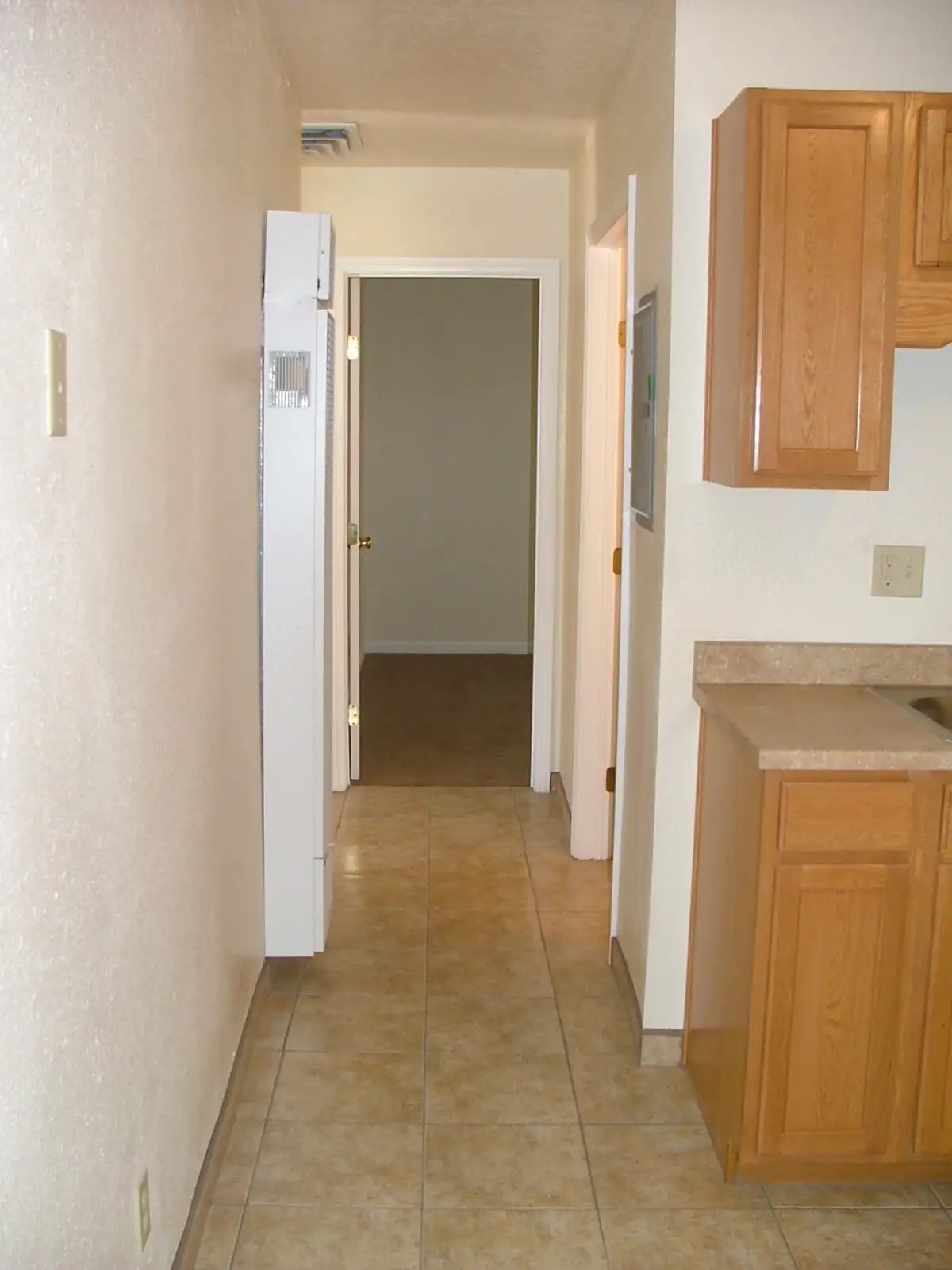 428 Rhode Island St NE image 7