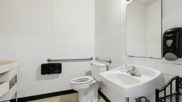 View image 21
