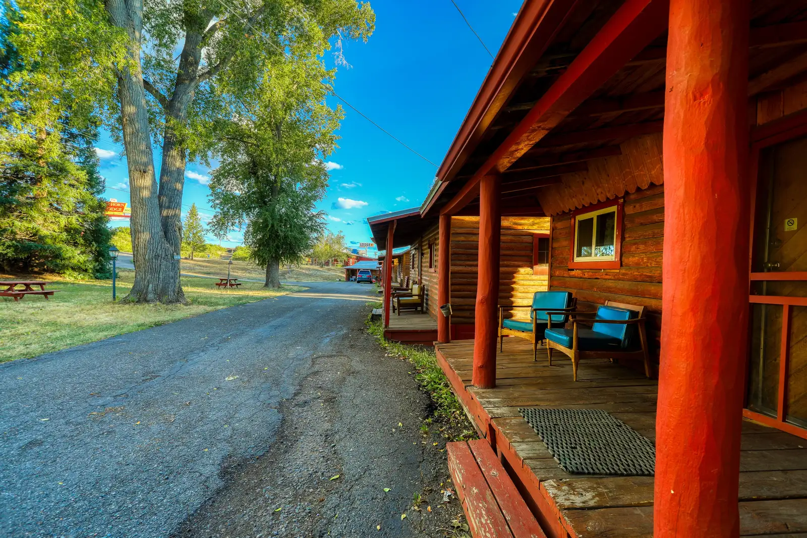 Elkhorn Lodge-36 Units, Huge Potential! image 21